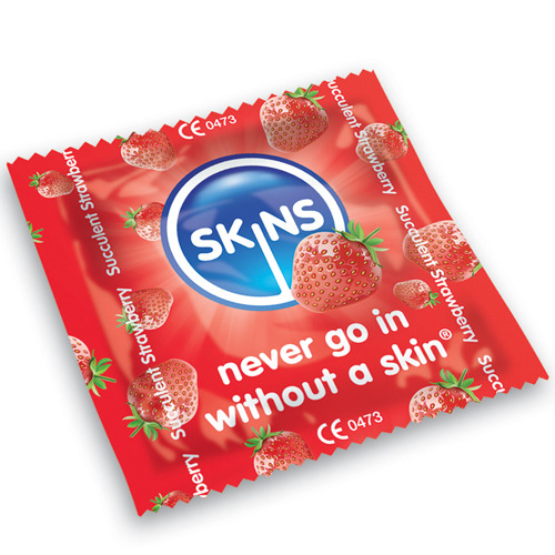 Skins Strawberry Flavoured Condoms Loose
